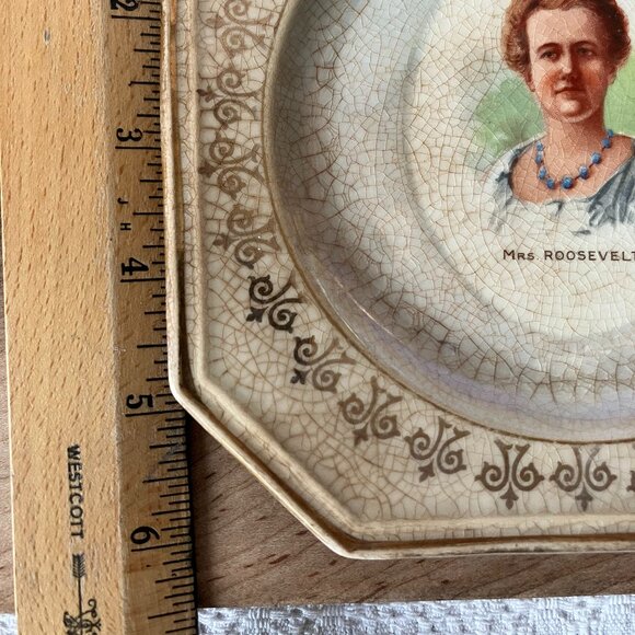 Share Mrs. Roosevelt Portrait Plate • Imperial China • Antique First Lady 6" Pla - Picture 5 of 6